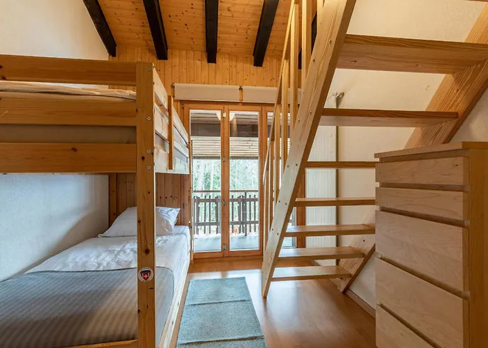 Melezes R-S Mountain & Ski Lift Apartements